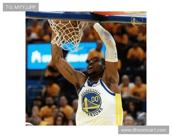 库明加无球切入效率提升，拉开勇士锋线进攻空间